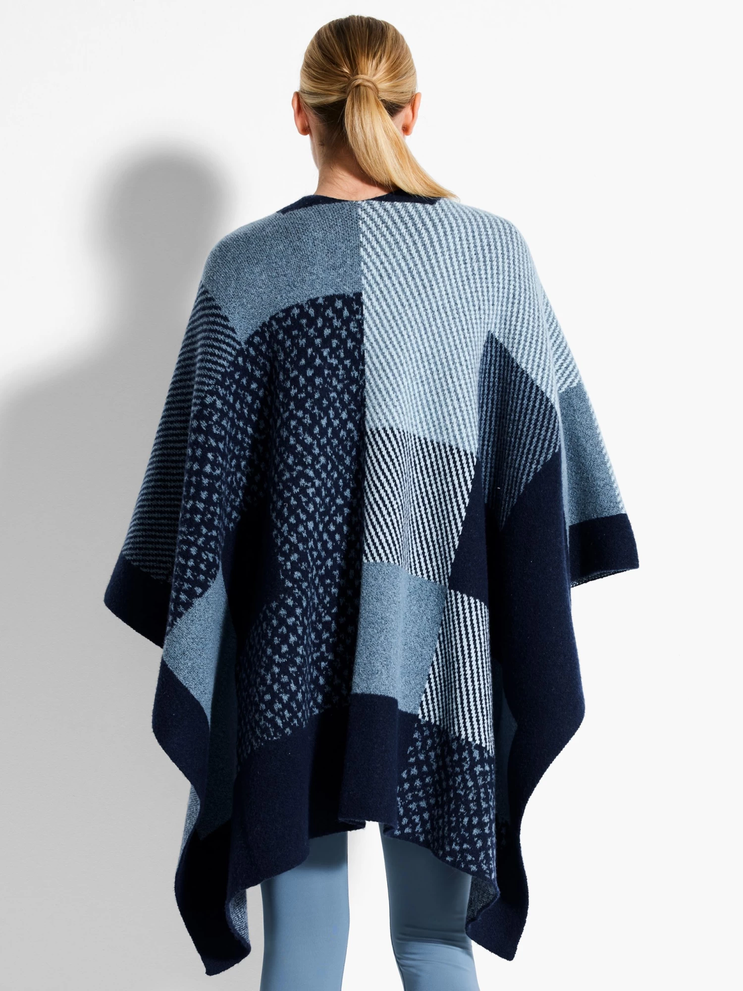 Cozy Reversible Jacquard Poncho AQUA MULTI - Image 3