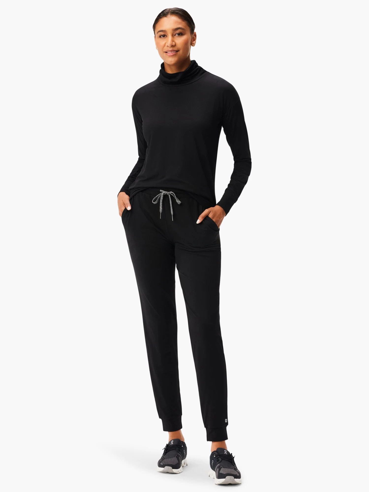 Brushed Flow Turtleneck BLACK ONYX - Image 4