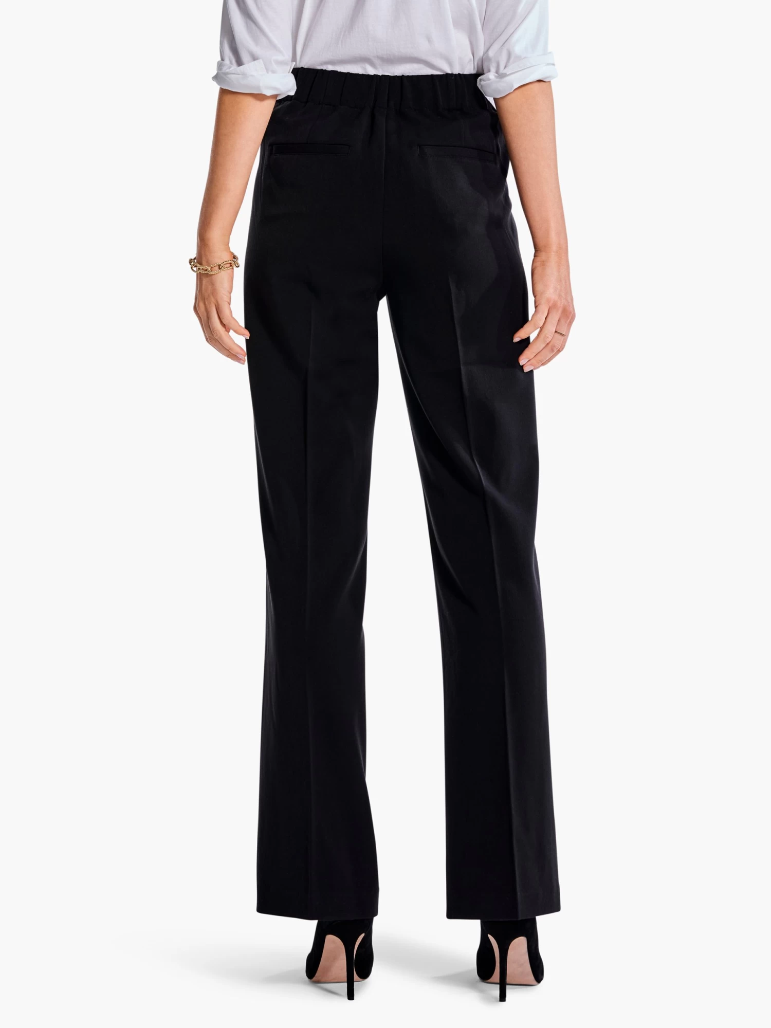 31" The Avenue Wide Leg Pleated Pant - Image 4