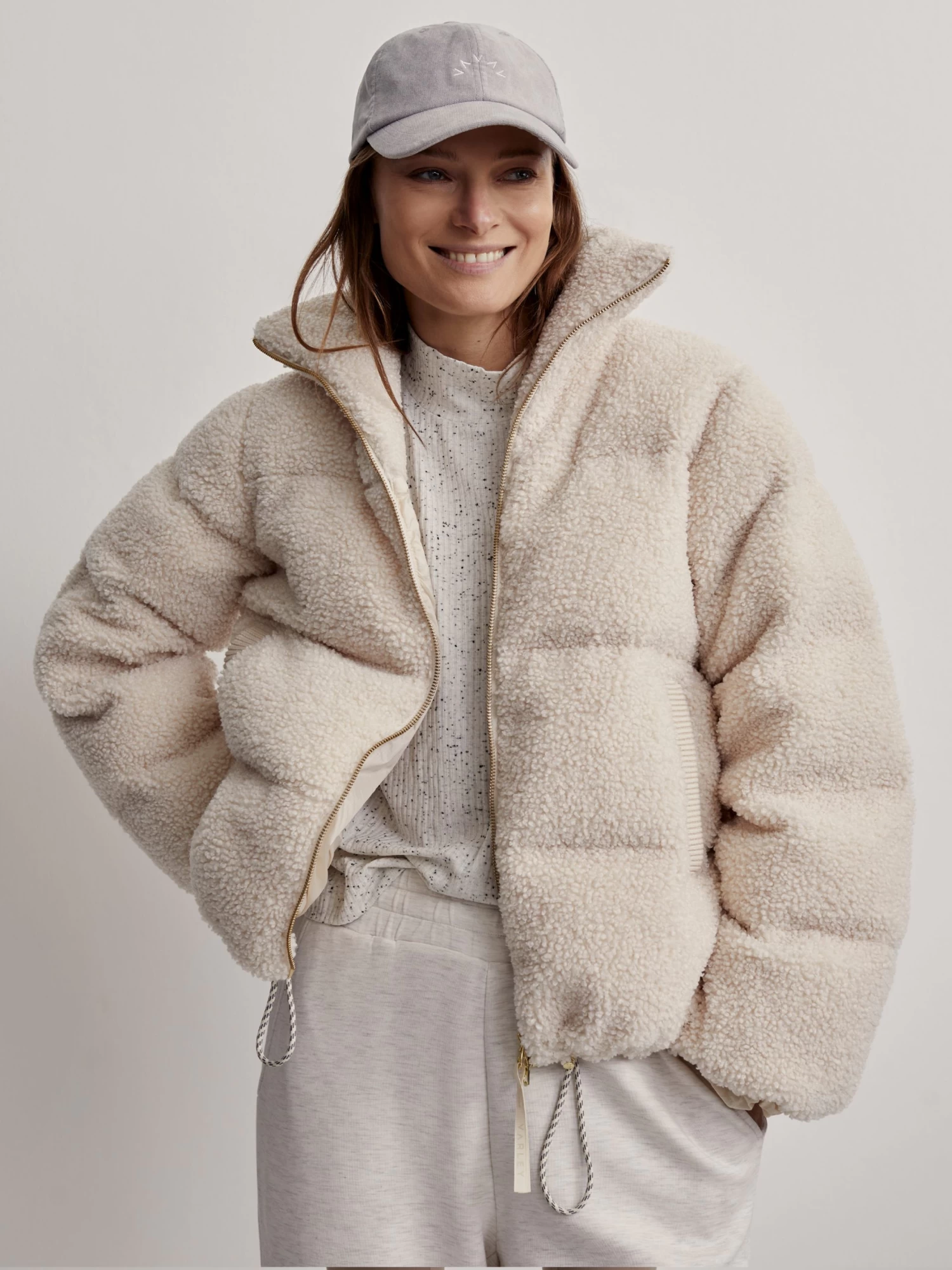 Varley - Wilkins Sherpa Jacket SANDSHELL